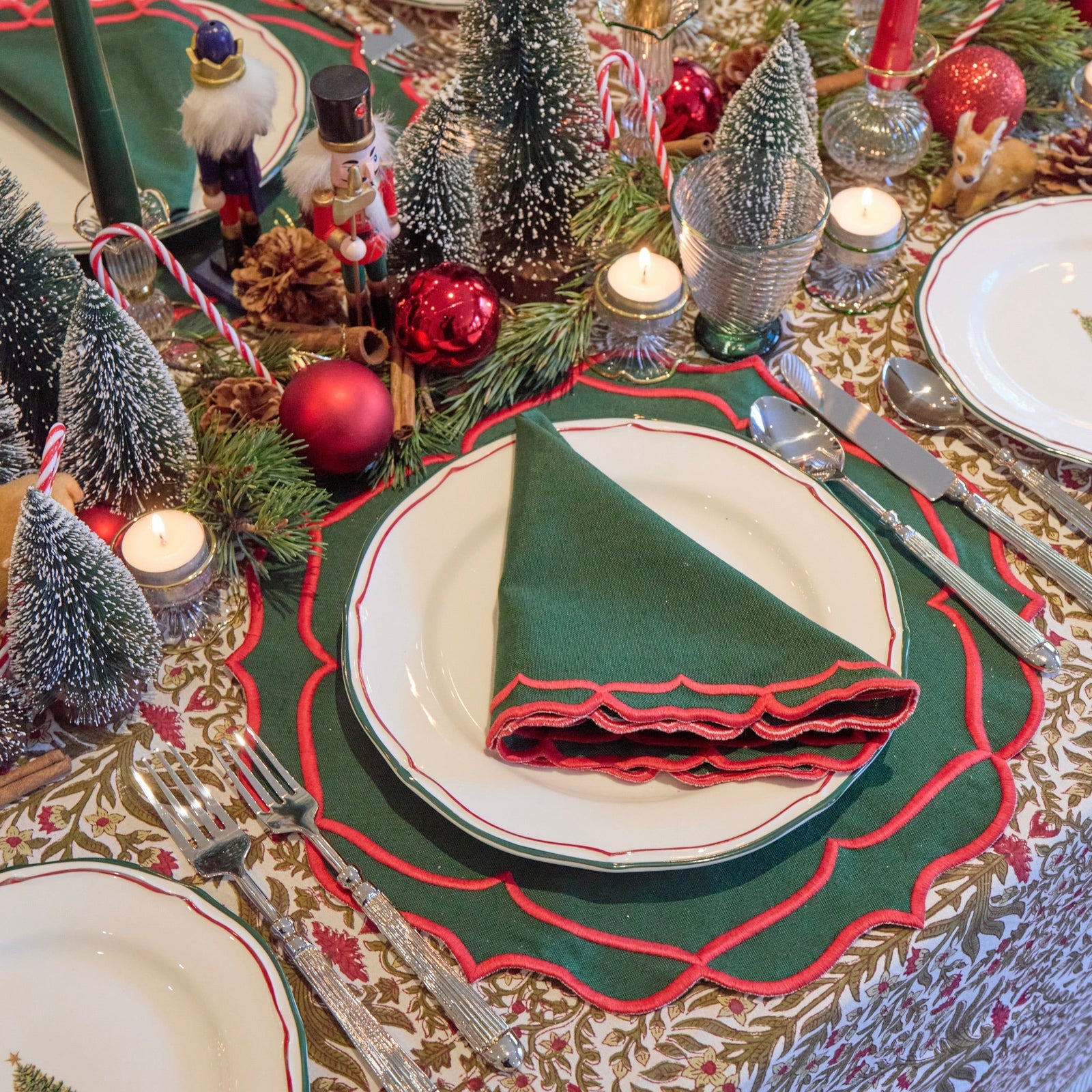 Noel Red And Green Christmas Placemats (set of 4)