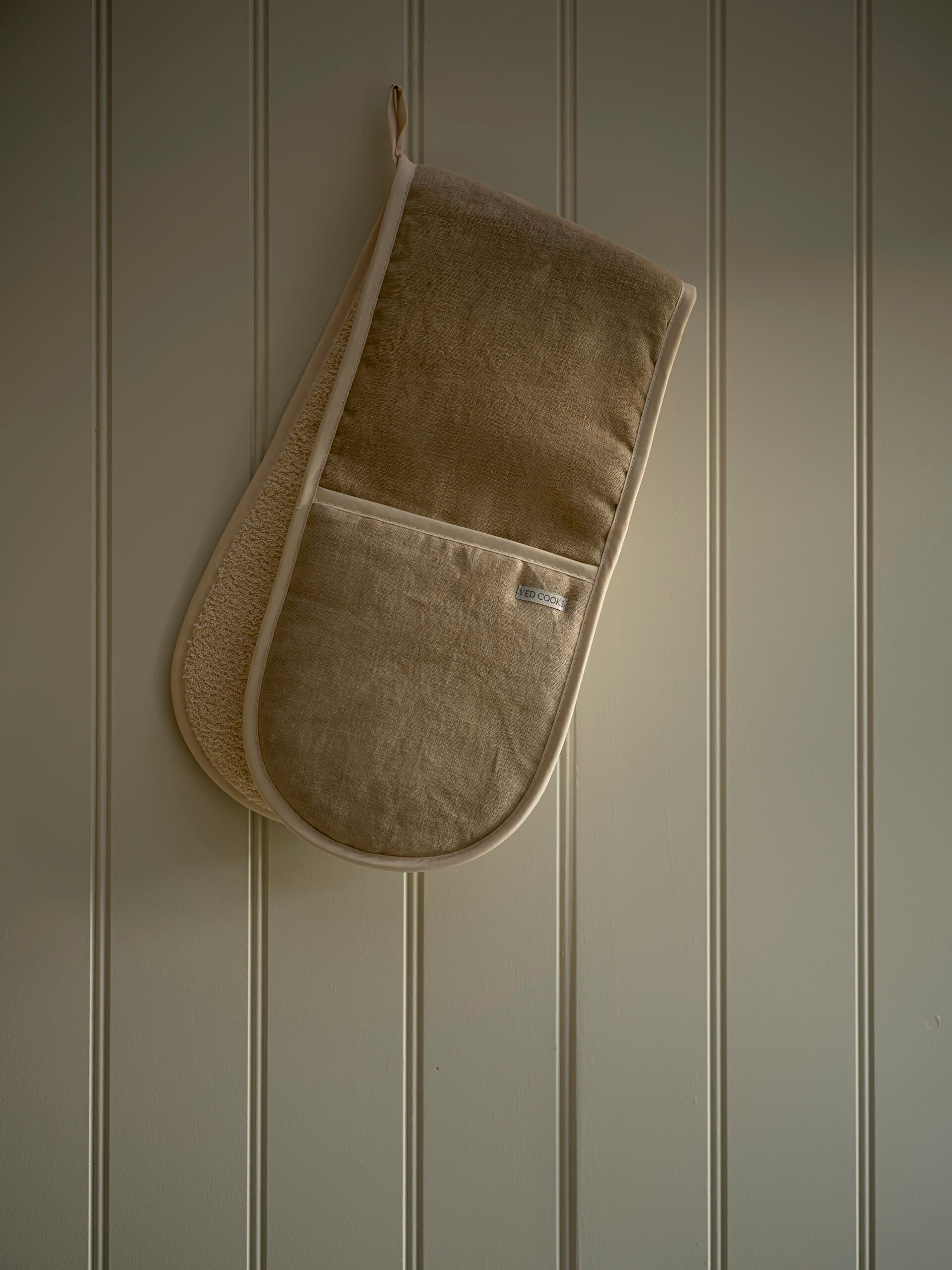 Espresso Oven Mitt