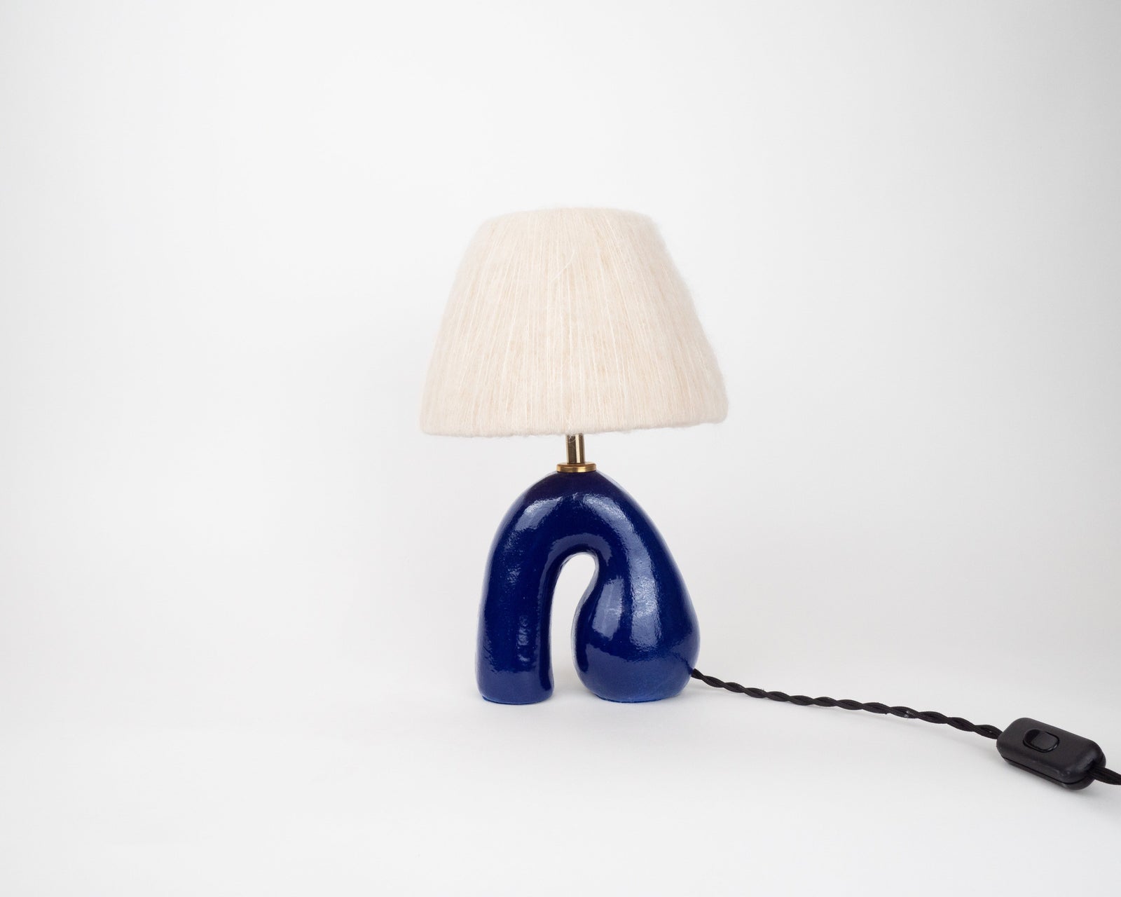 'Opposée' Table Lamp - Glossy Blue