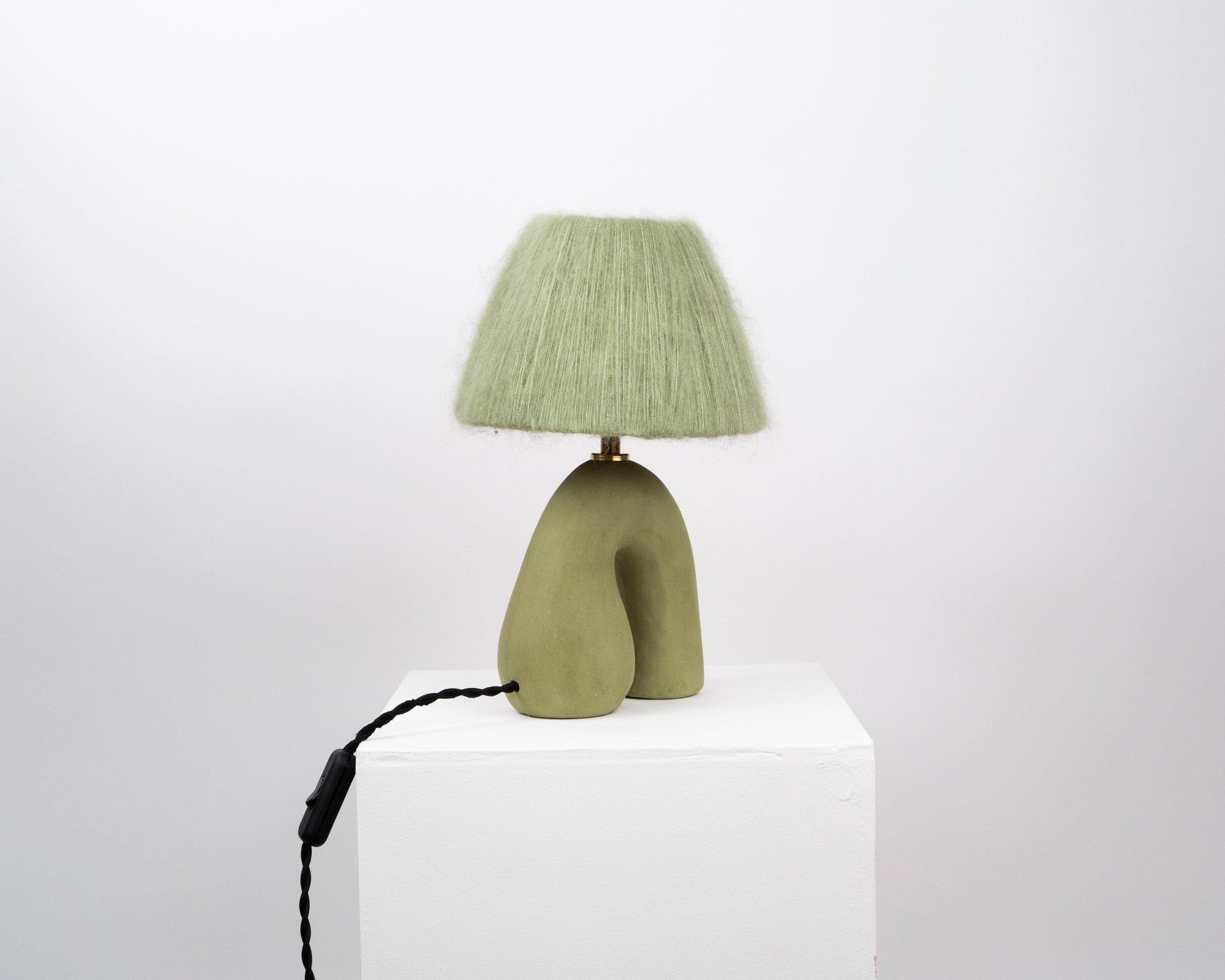 'Opposée' Table Lamp - Cactus Green