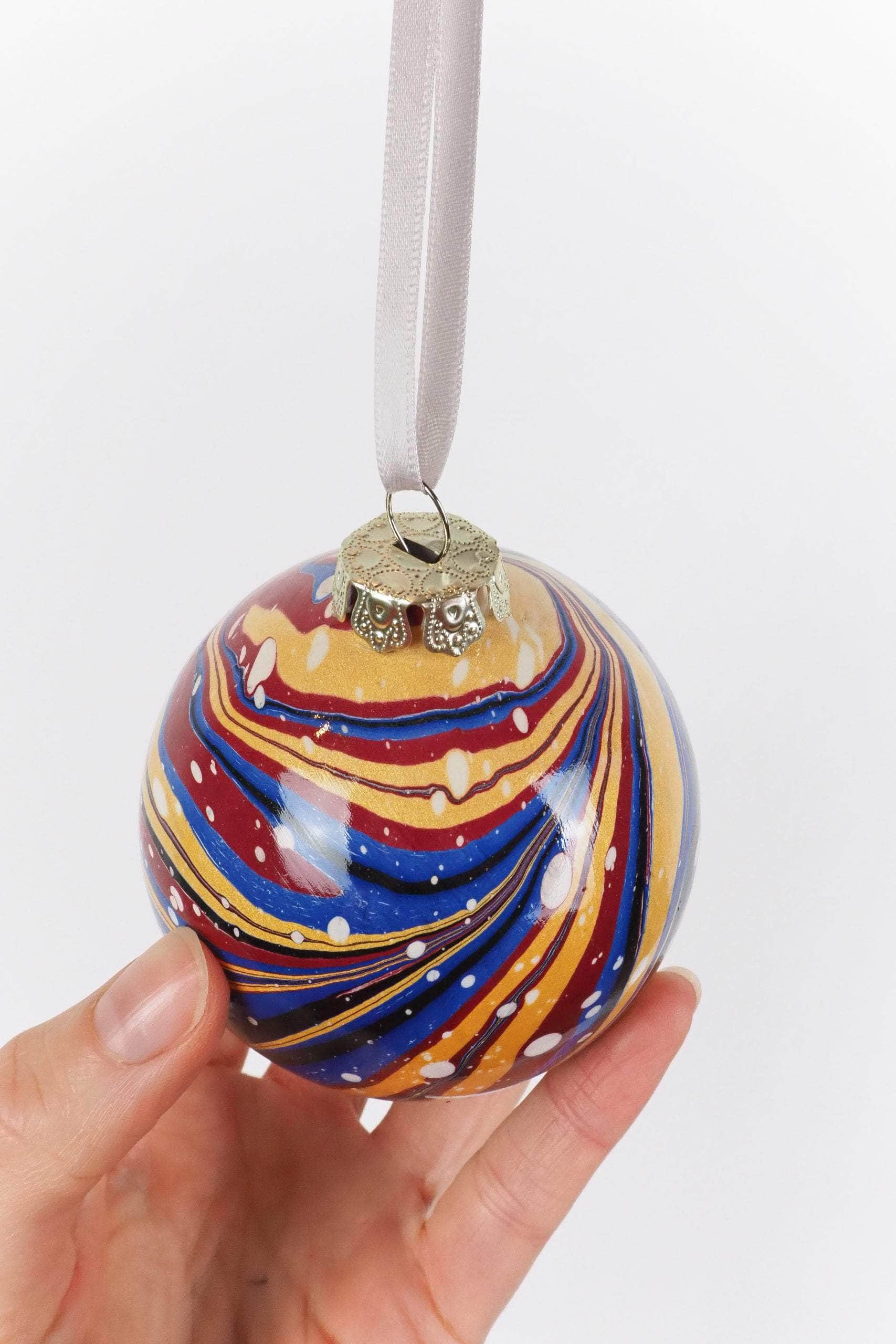 Large Kilim Marbled Bauble