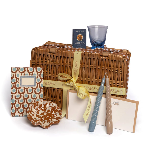 The Chic Hamper
