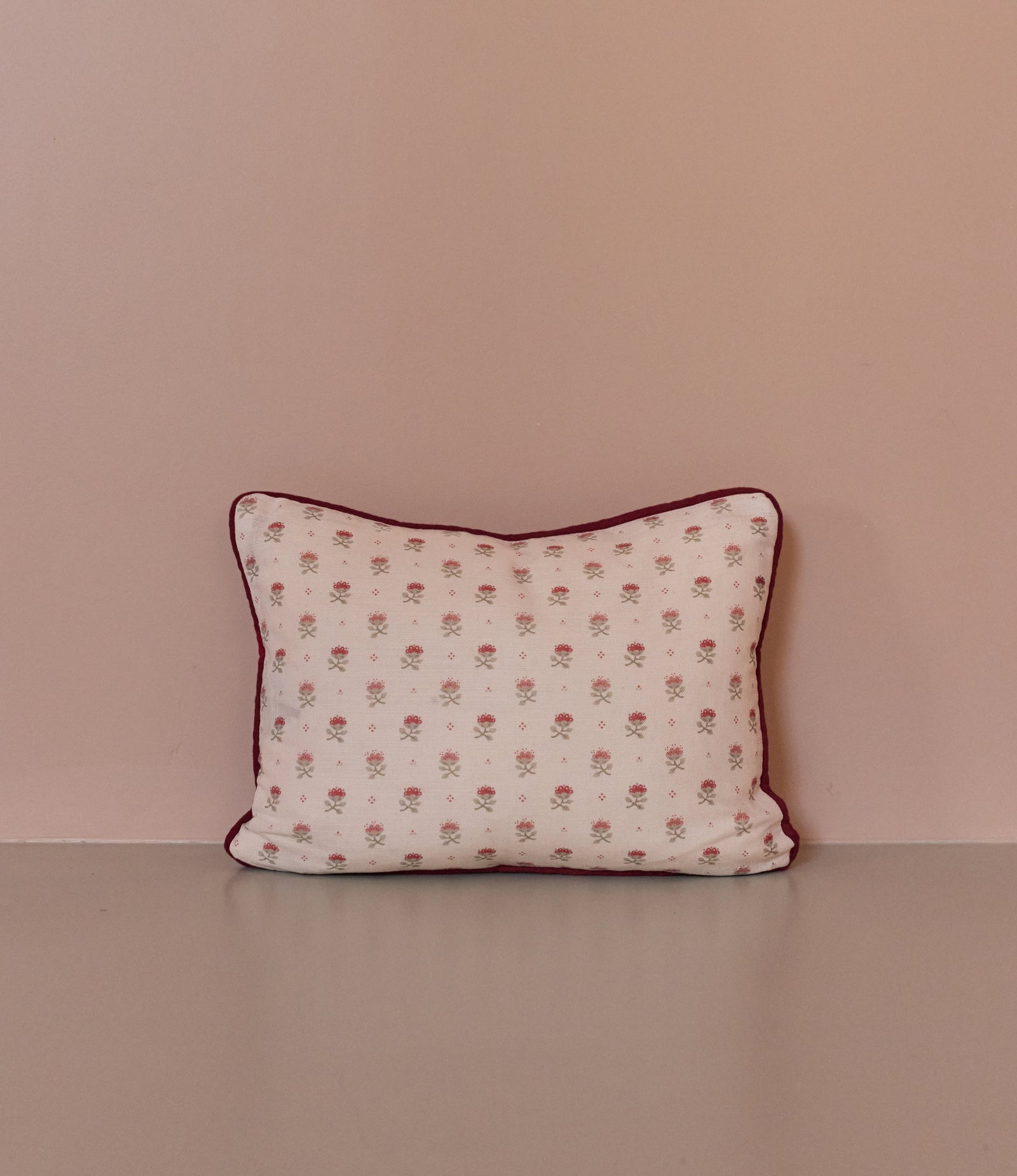 Blume Red Cushion – Rectangle