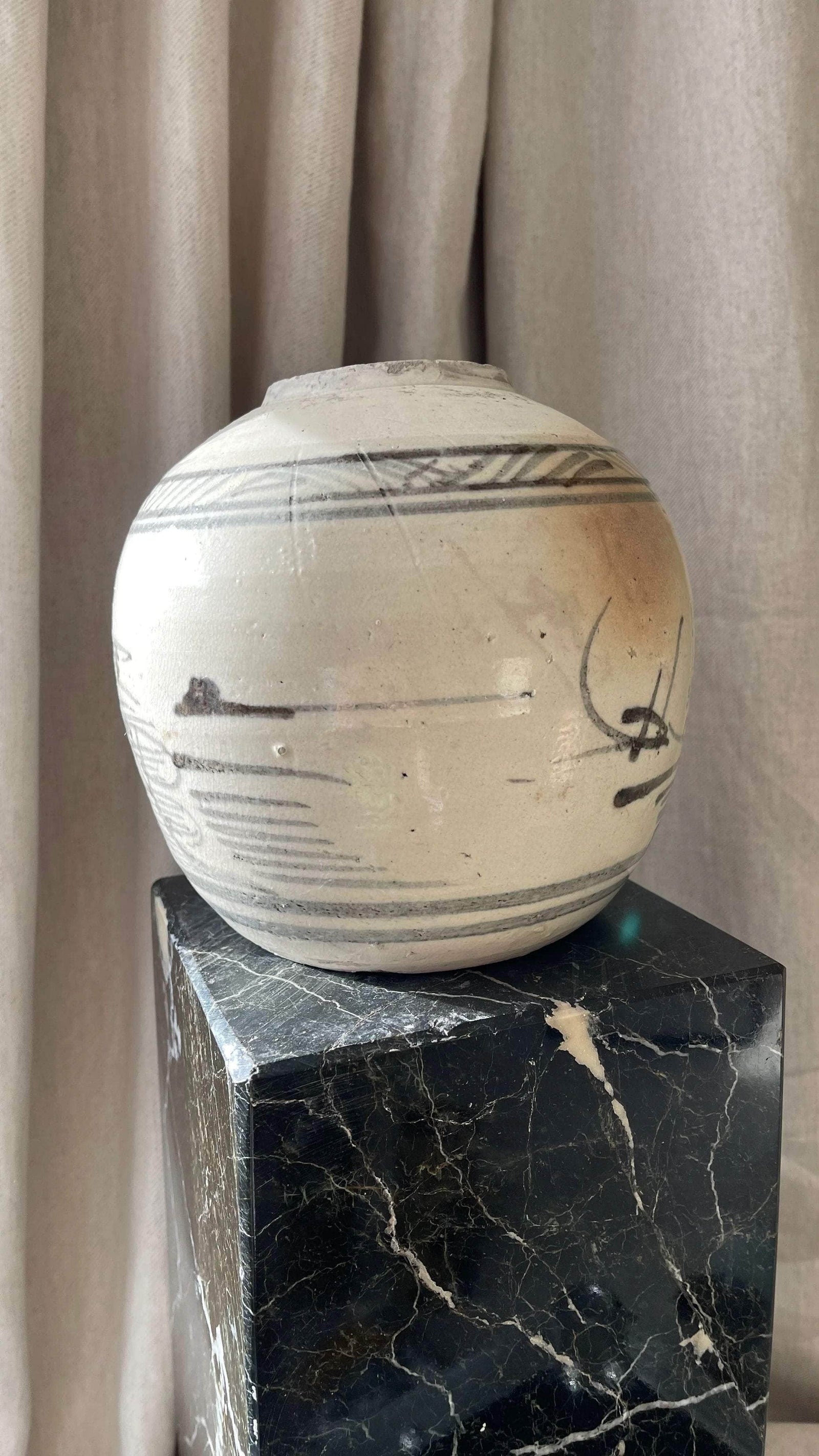 Round White Japanese Style Vase with Black Detailing