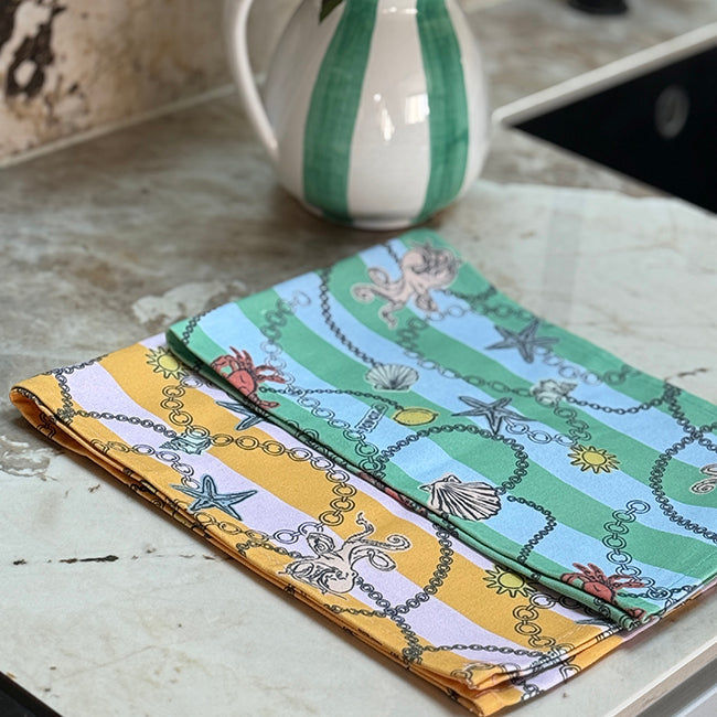 Set of 2 Mare Tea Towels