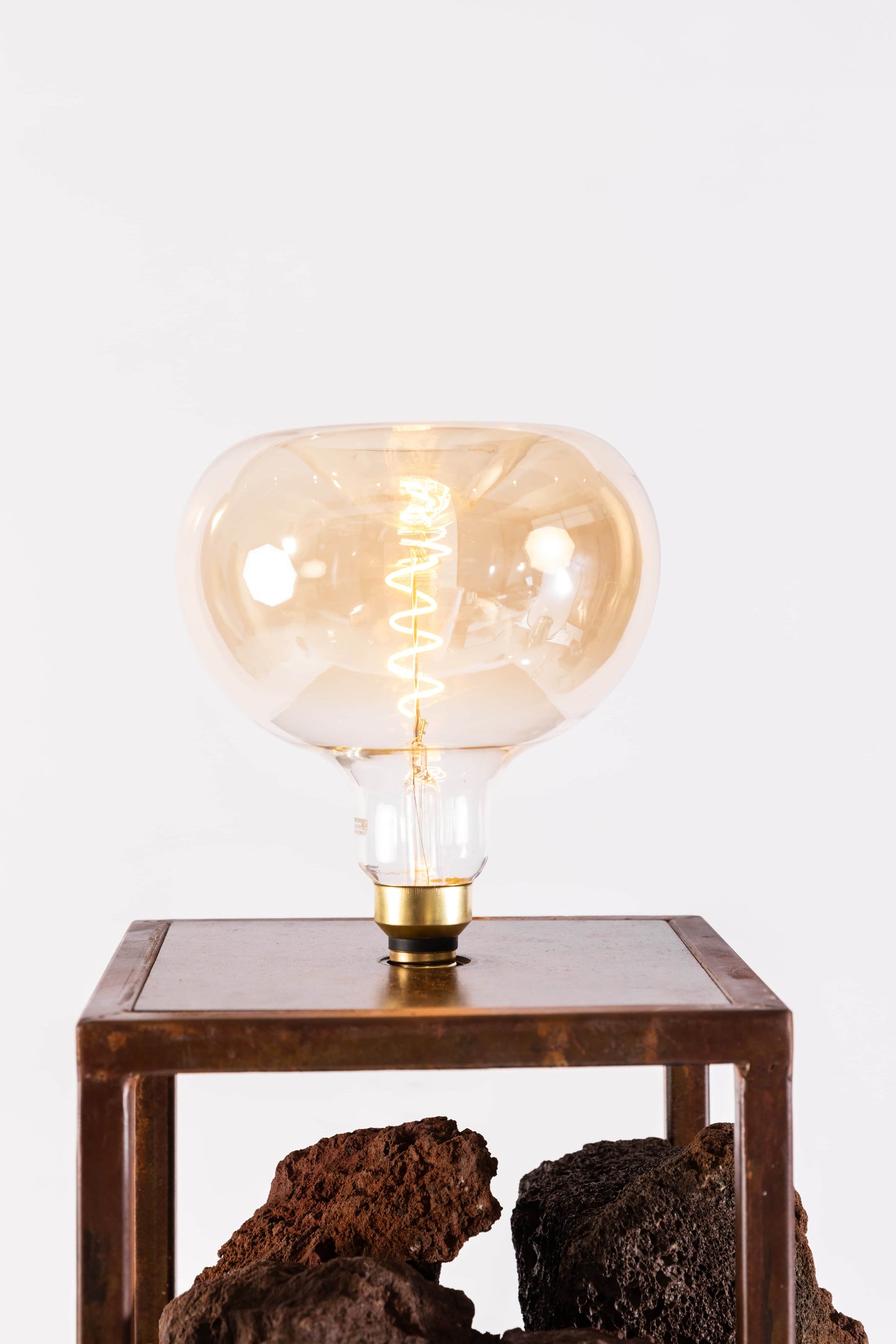 ZM Tezontle Lamp