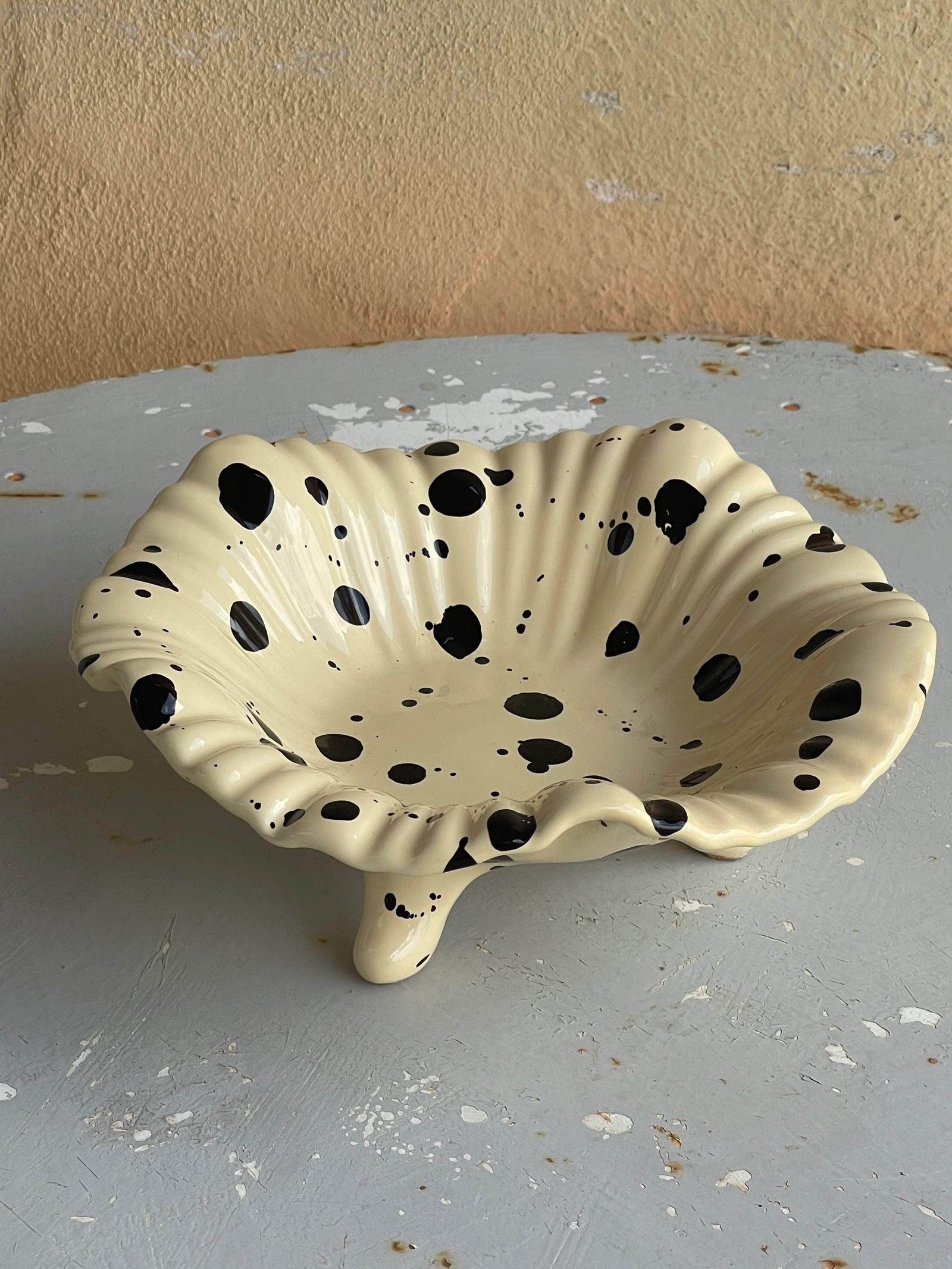 The Ribboned Footed Bowl Piccola