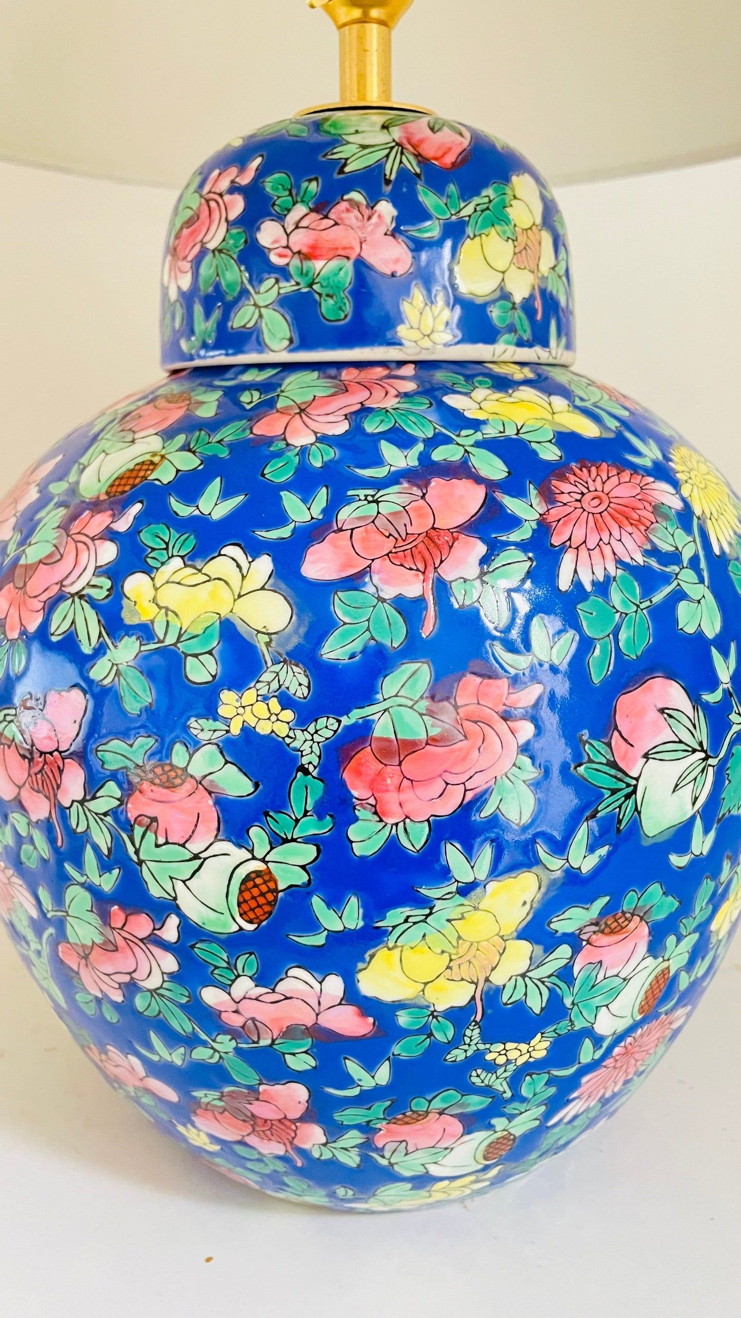 Antique Flower Jar Lamp