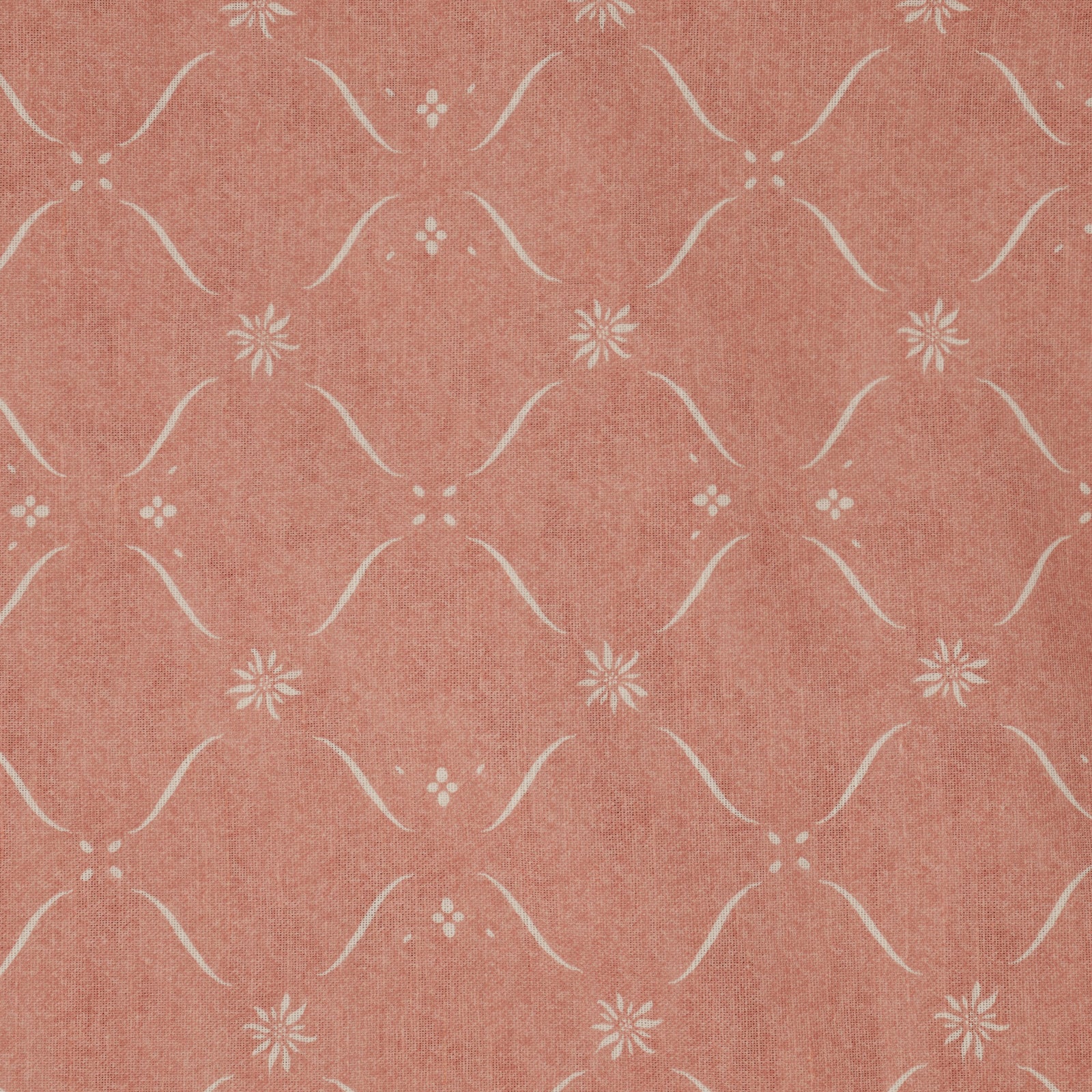 Edelweiss Trellis - Soft Red