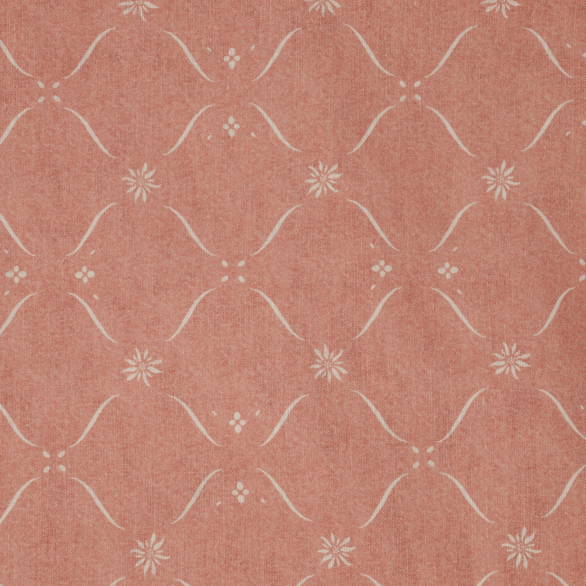 Edelweiss Trellis - Soft Red