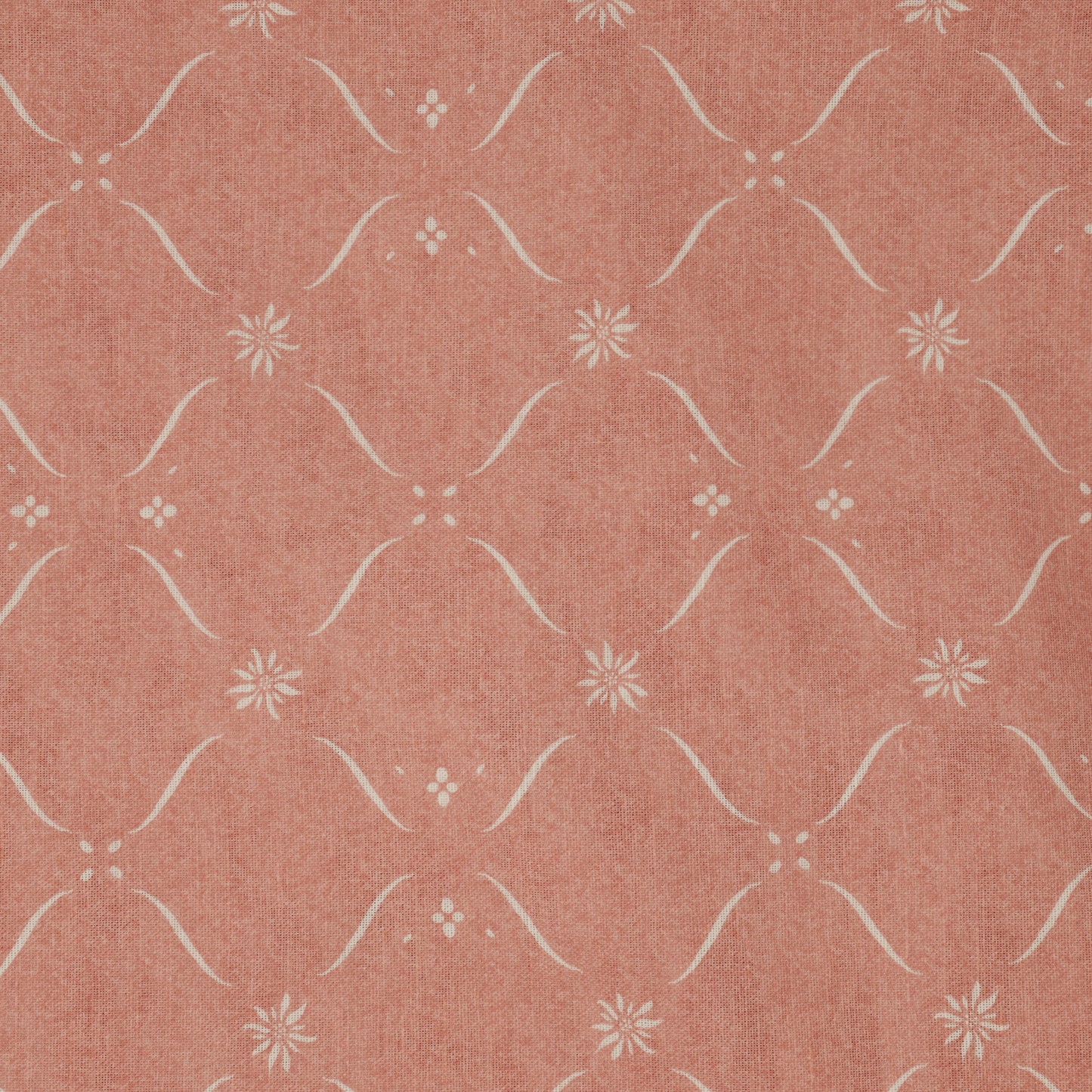 Edelweiss Trellis - Soft Red
