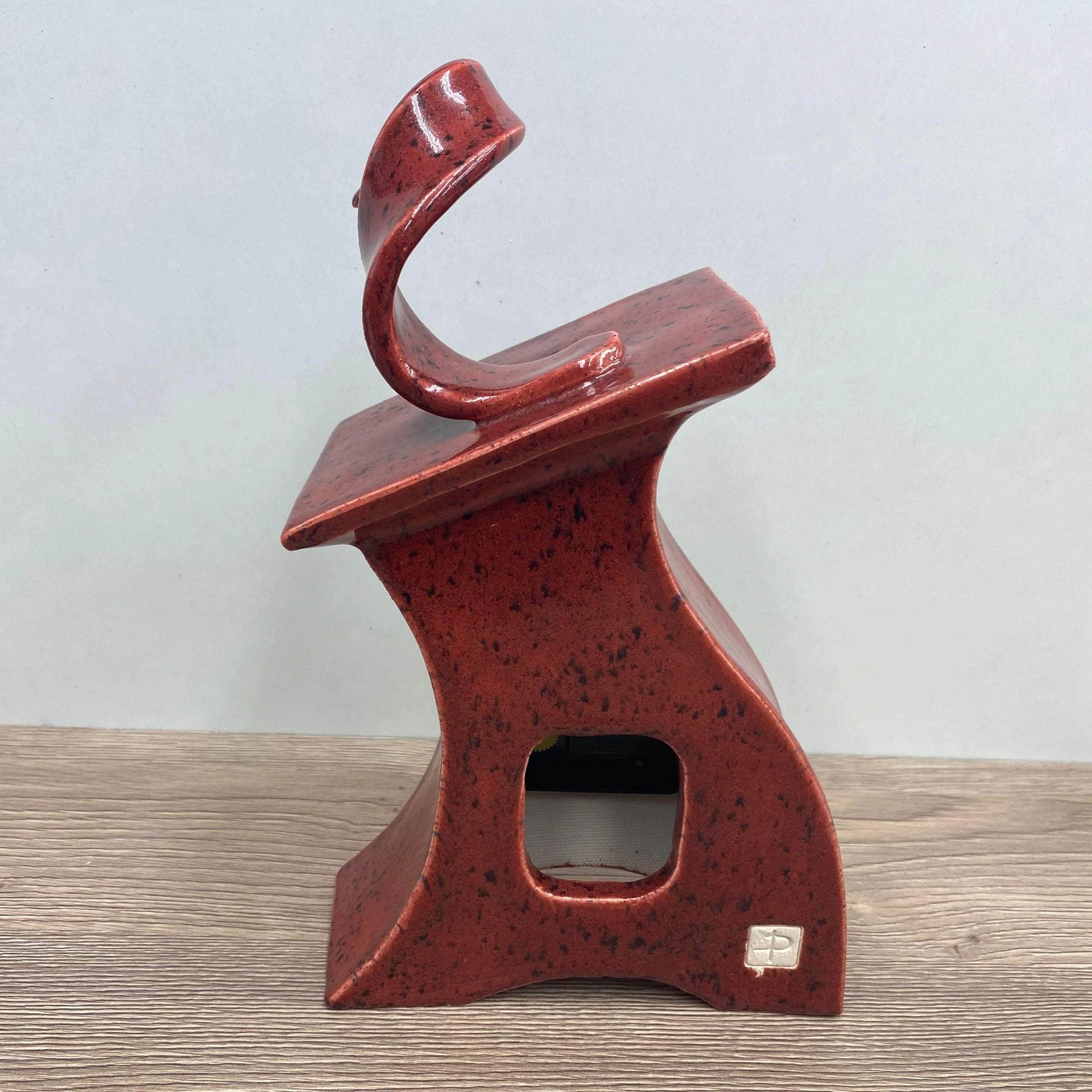 Ceramic Mantel Clock with Open Face - Speckled Red