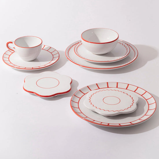 Lunch Plate - Lobster Red Zigzag