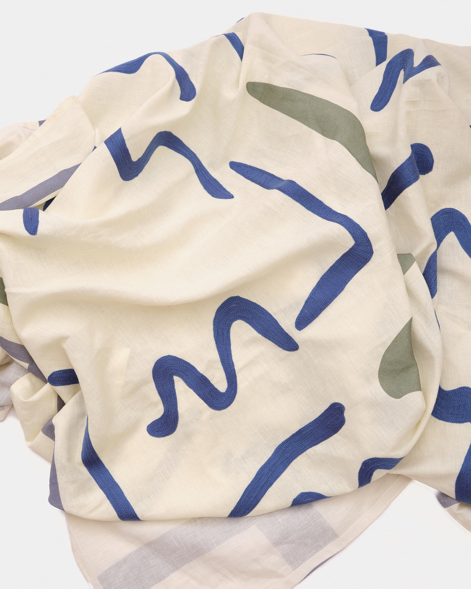 Verde Tile Everyday Linen