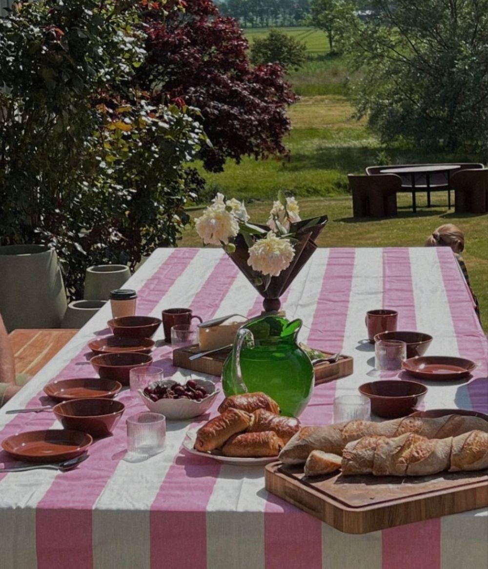 Tablecloth Gaia