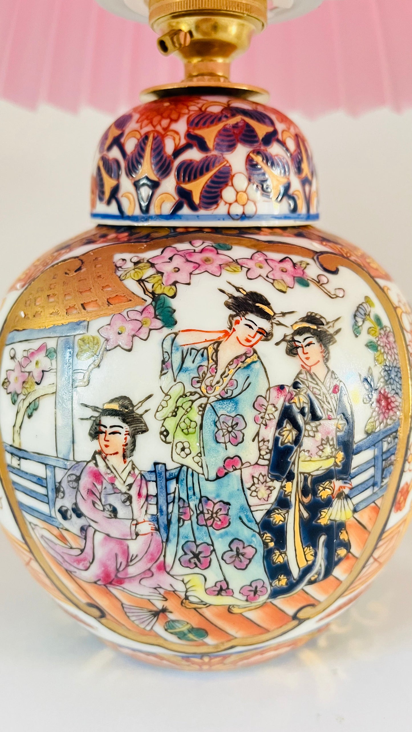 Antique Golden Mini Lamp