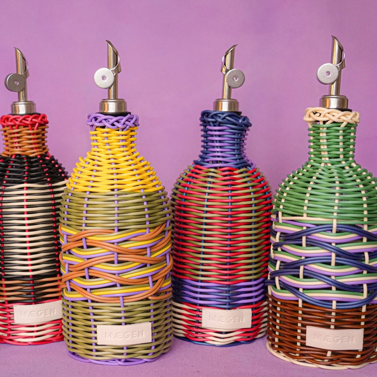 Woven Oil Pourer | Red & Olive