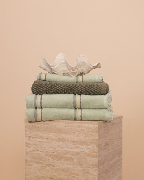 Matcha Beach / Bath Towel