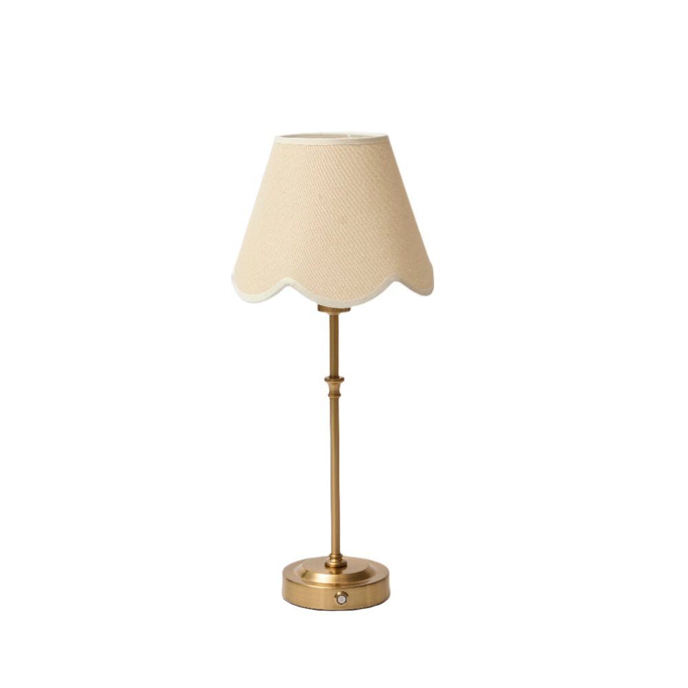 Lyla Lamp With Beige Scalloped Lampshade