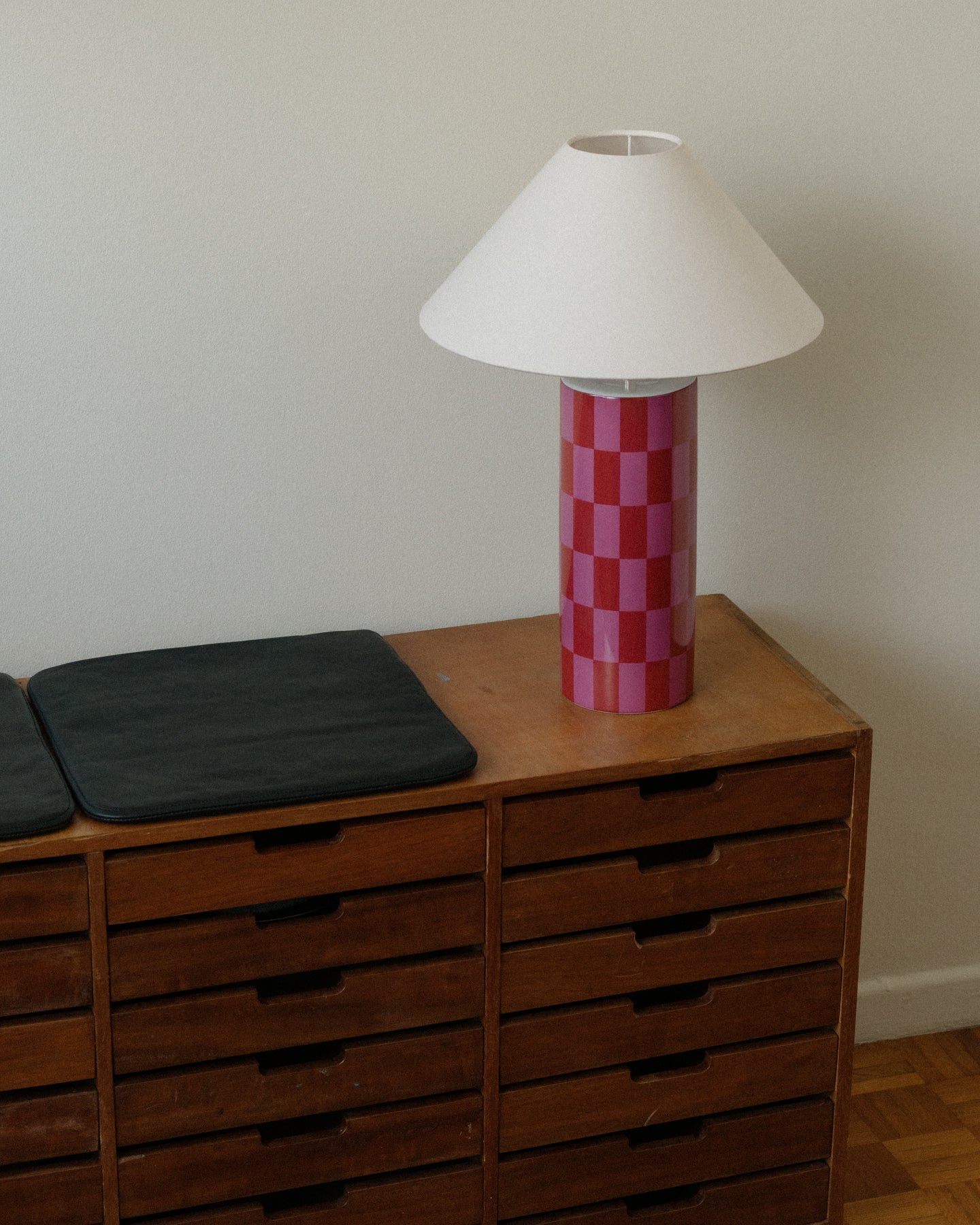 Ombrellina Renaissance Rose + Ivory Table Lamp