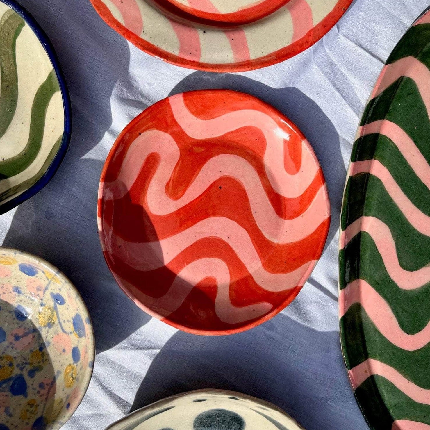 Squiggle Side Plate - Red and Pink 17.5cm