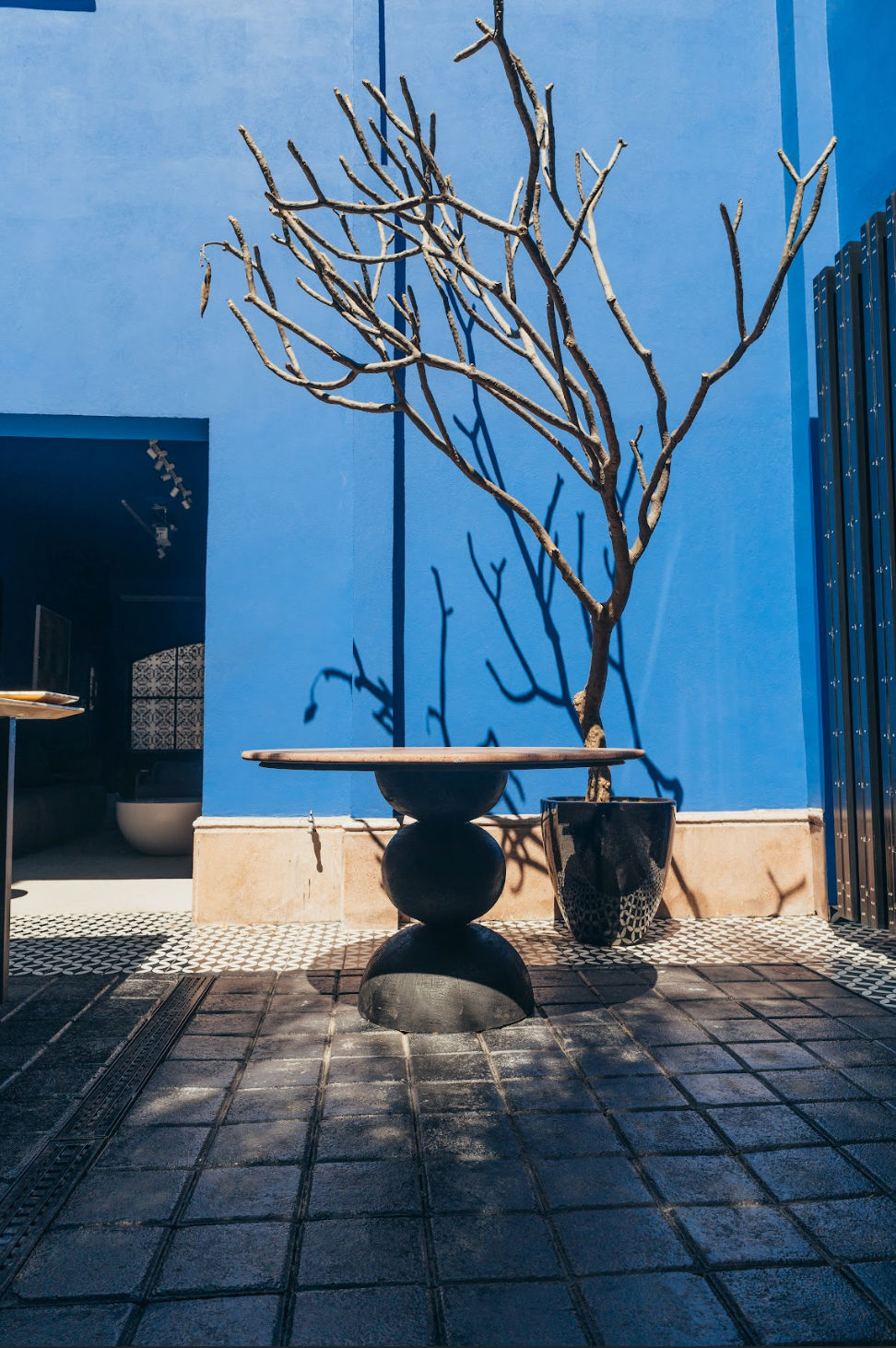 FOS Petra Dining Table