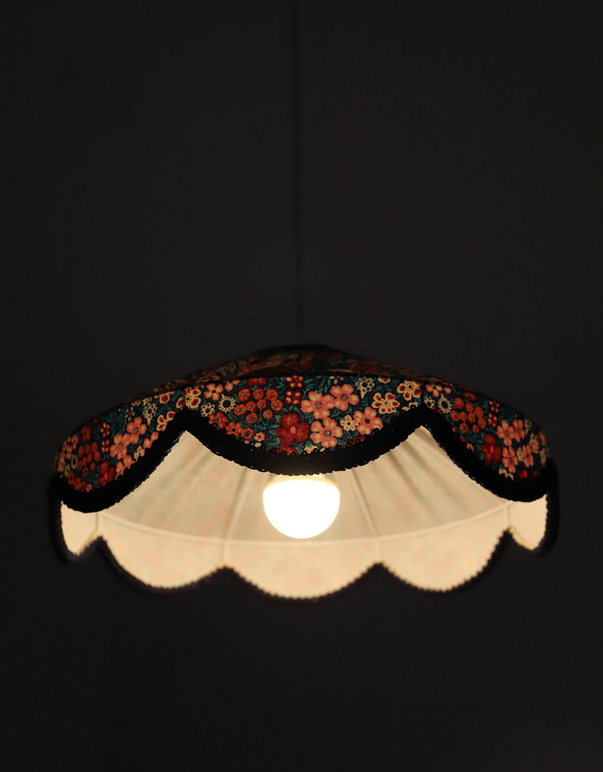 Floral-Shaped Pendant Light Cosette Printed “Mille Fleurs”