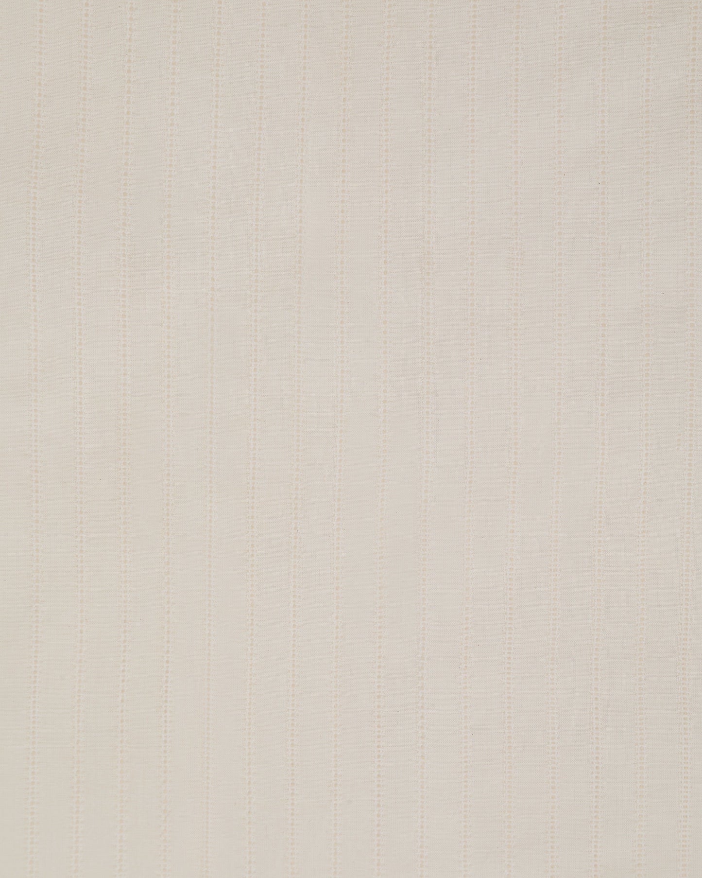 The Embroidered Cotton in Daisy