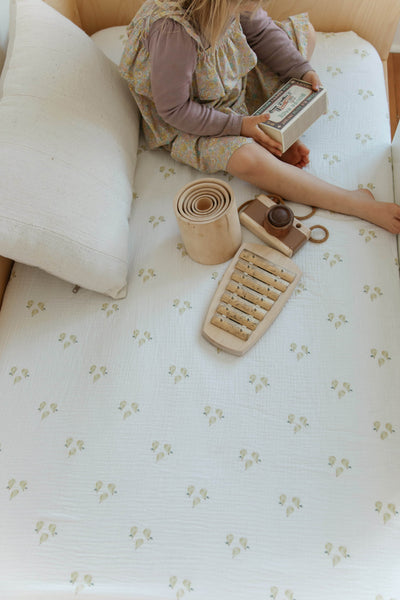 Soft Crib Sheet – Pear