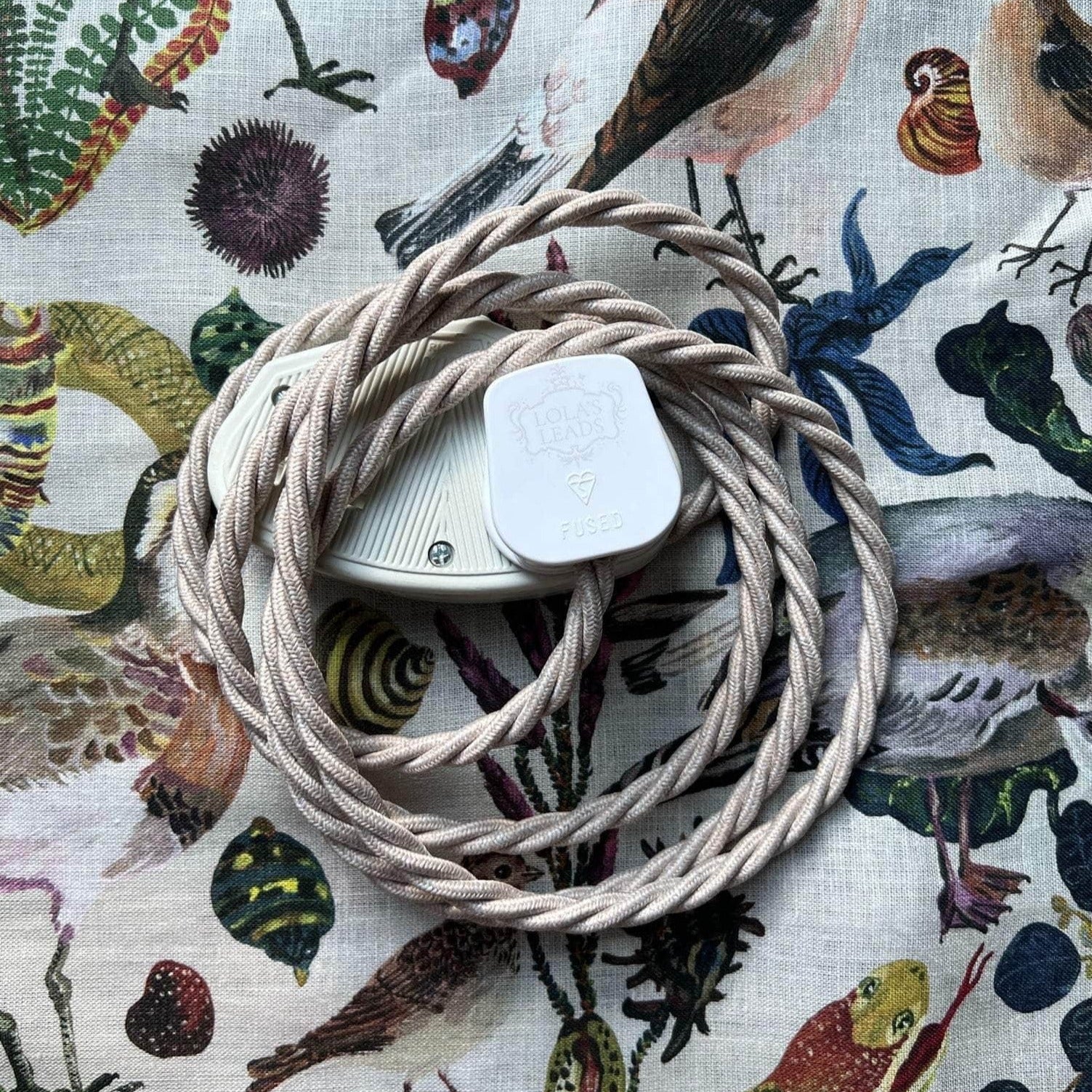 Fabric Extension Cable in Pebble