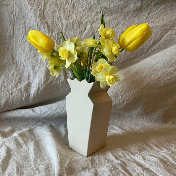 Mini Wavy Top Vase
