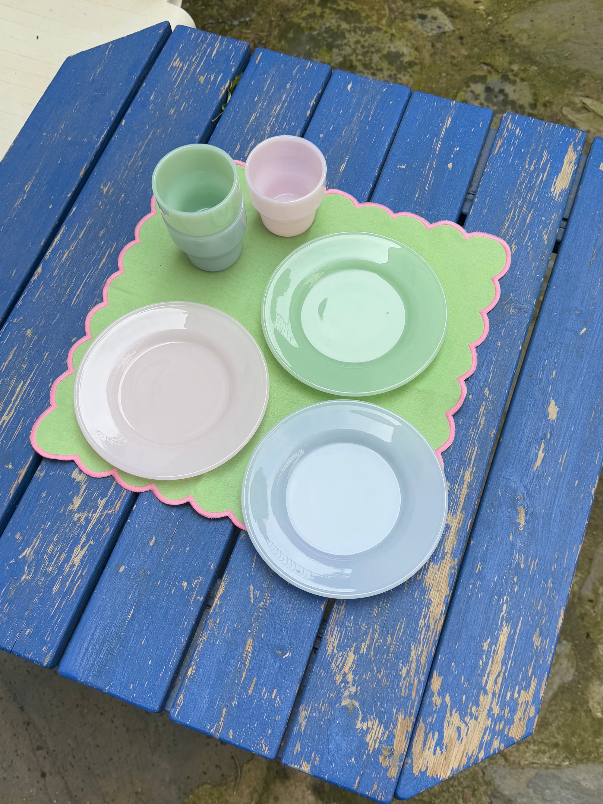 Brisita Plate - Light Green