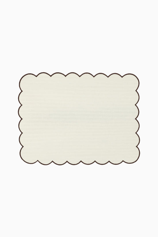 Zero-Waste Scalloped Linen Placemats Off-White/Chocolate - Set of 2