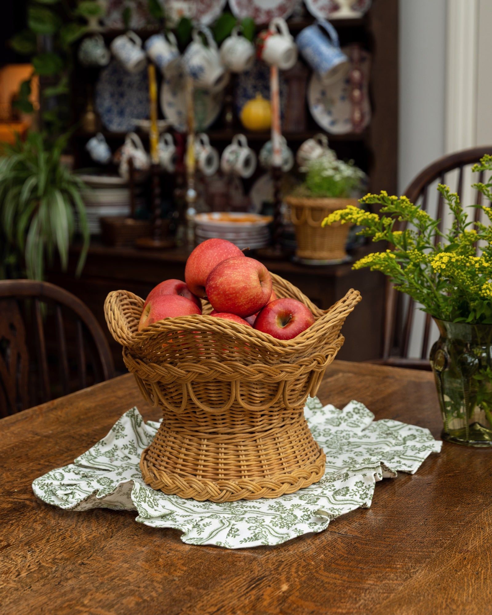 Amandine Fruit Bowl
