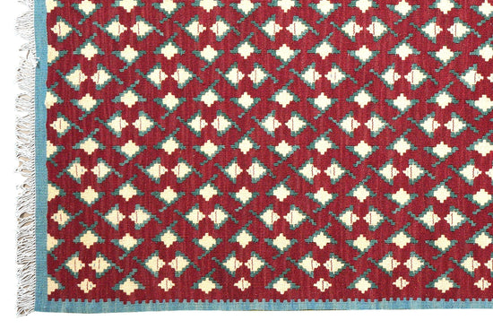 Senneh Kelim Rug