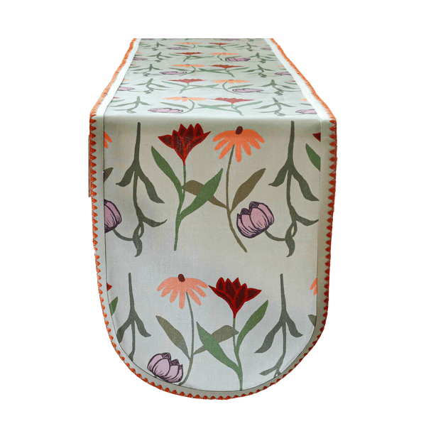 Table Runner Picnic on the Meadow