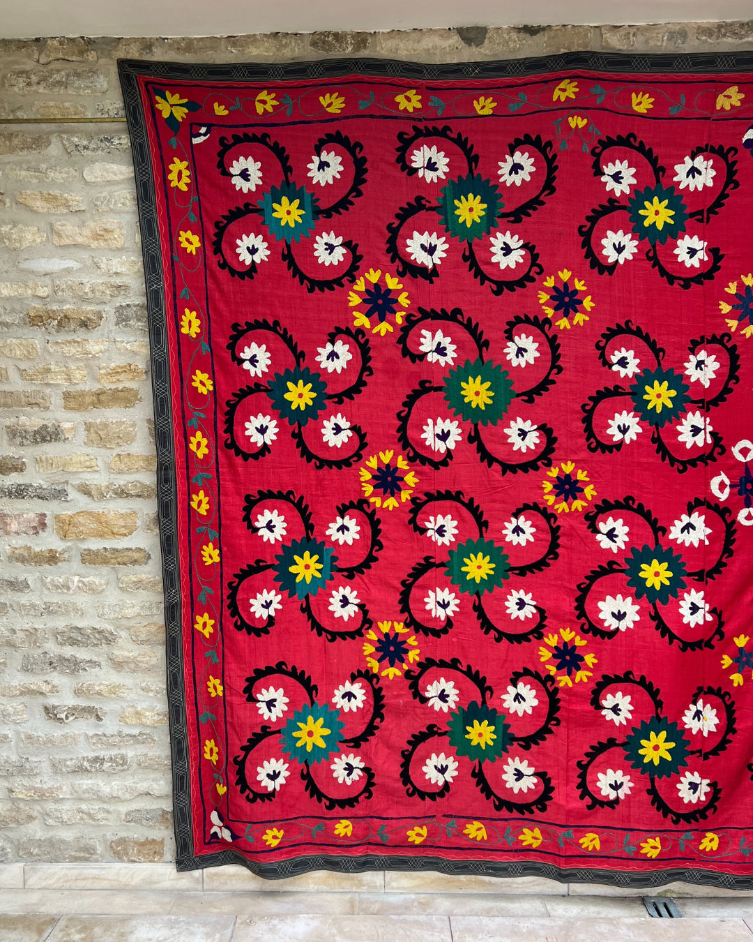 Extra Large Suzani 025