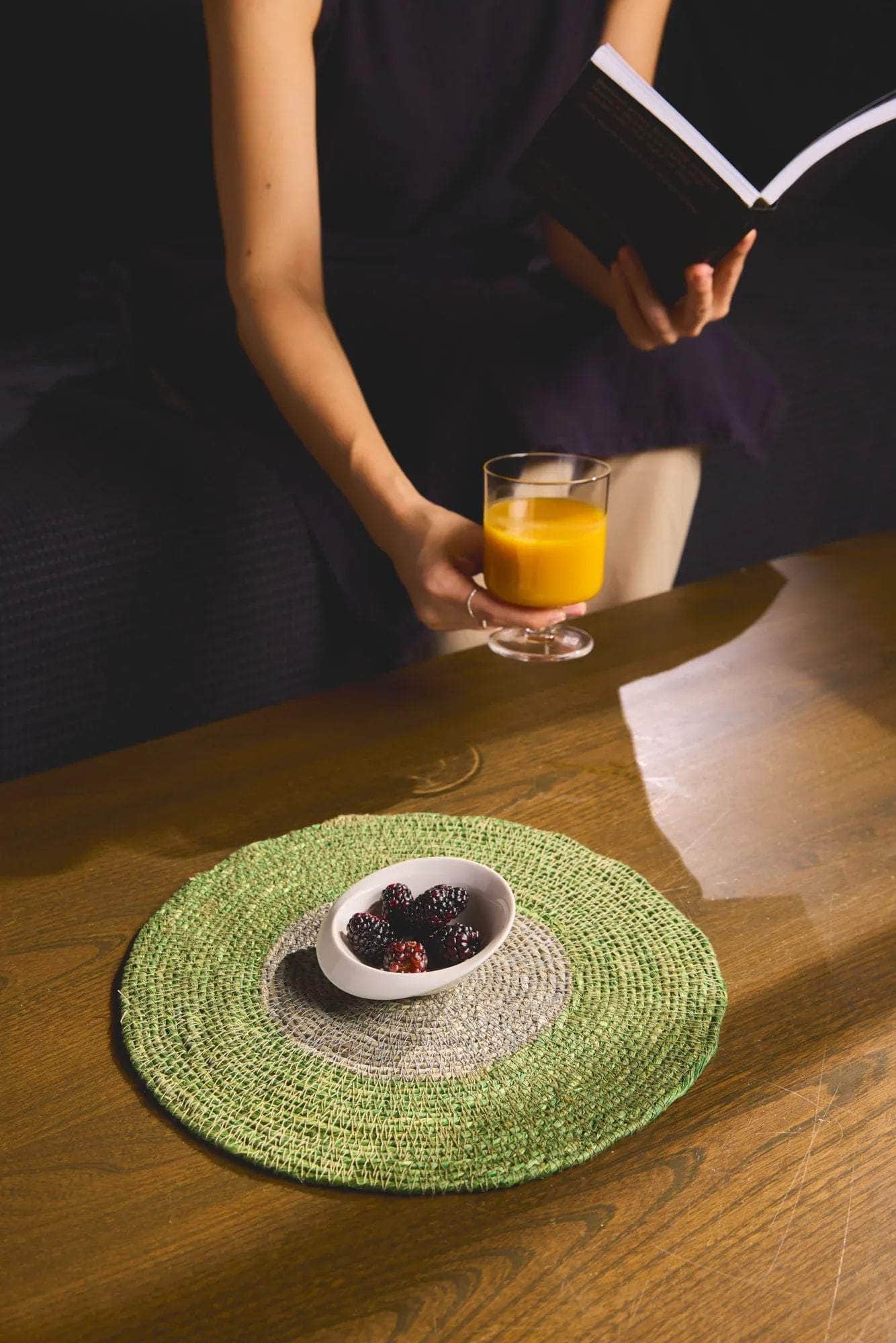 Seagrass Placemats Set of 2 - Dark Green / Grey