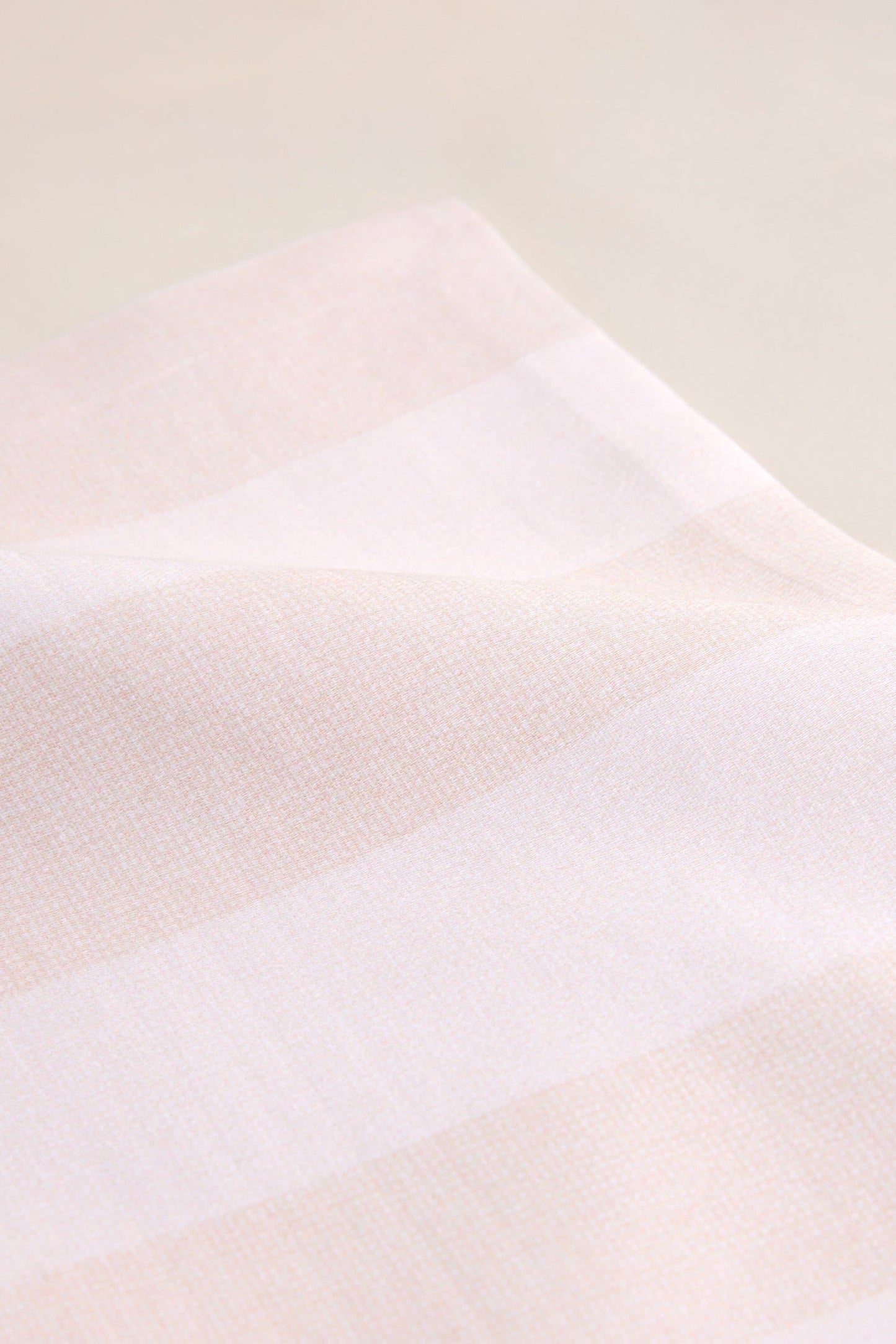 Geo Printed Super King Pillowcases in Natural