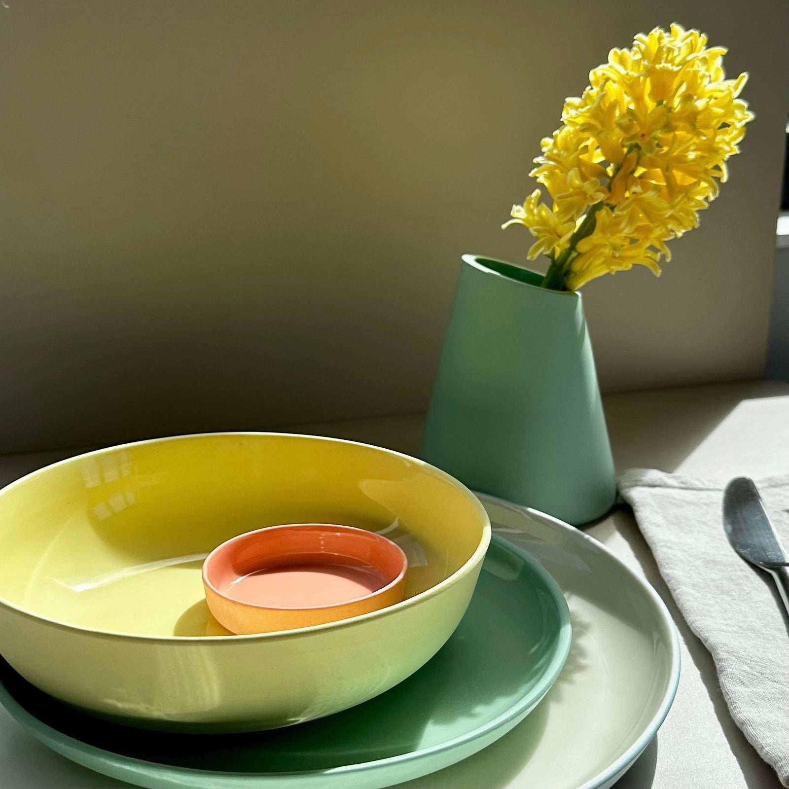 Angle Vase Miami Green