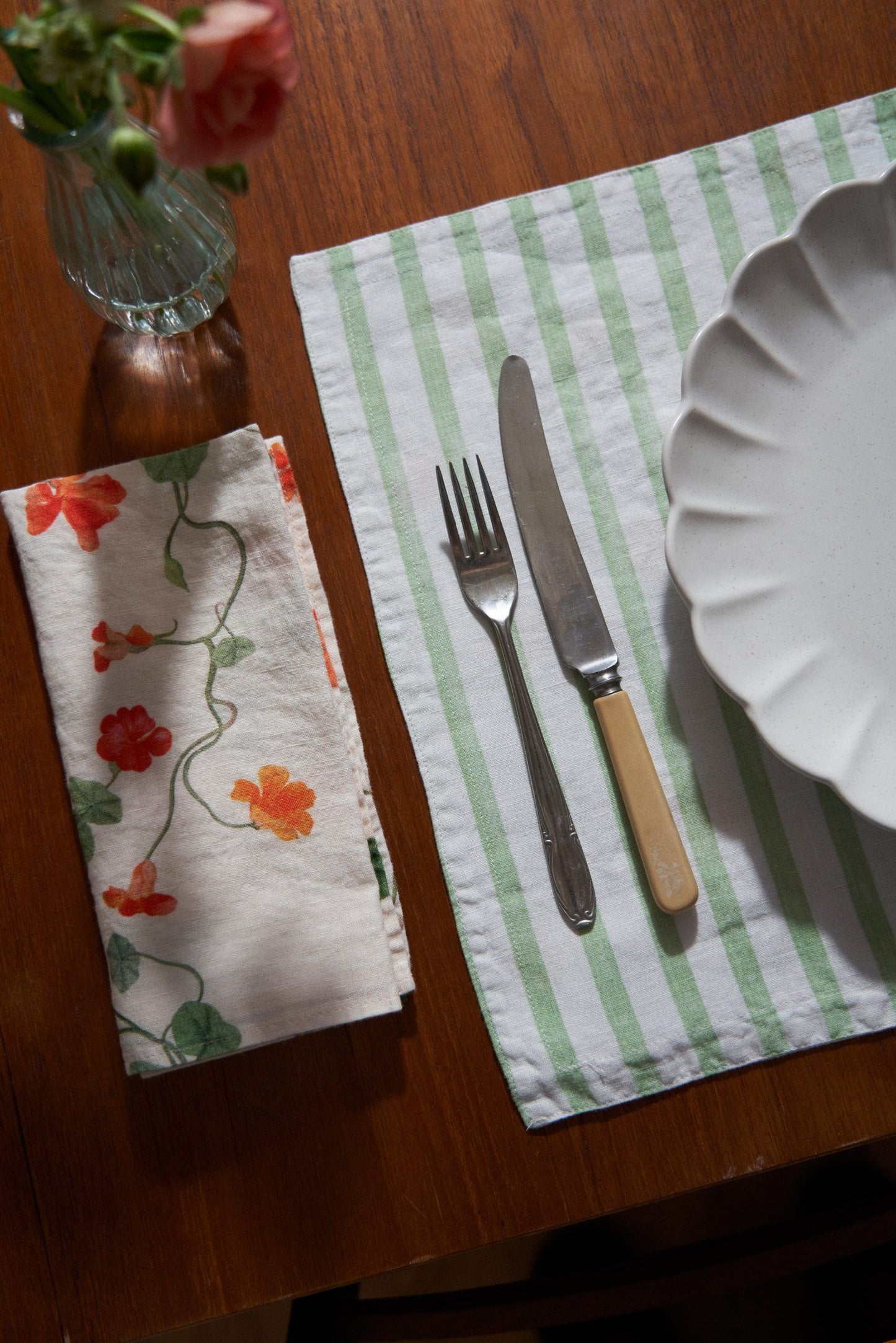 Nasturtium Reversible Linen Placemat