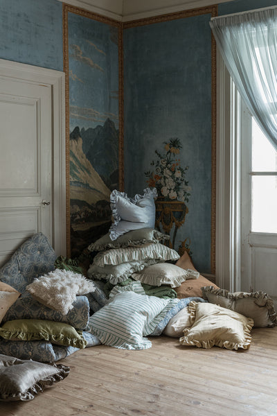 Ruffle Silk Cushion Pear
