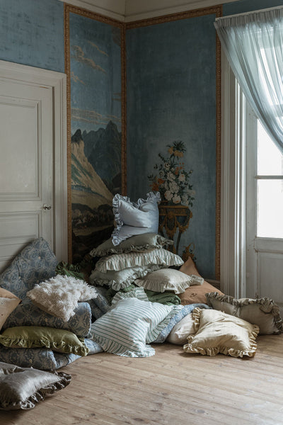 Ruffle Silk Cushion Pear