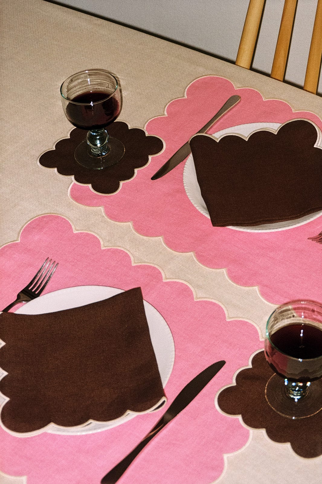 Zero-Waste Scalloped Linen Napkins Chocolate - Set of 2