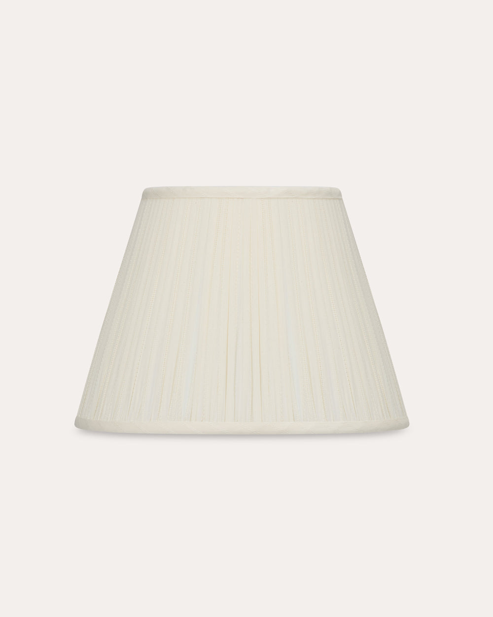 The Classic Embroidered Cotton in Daisy