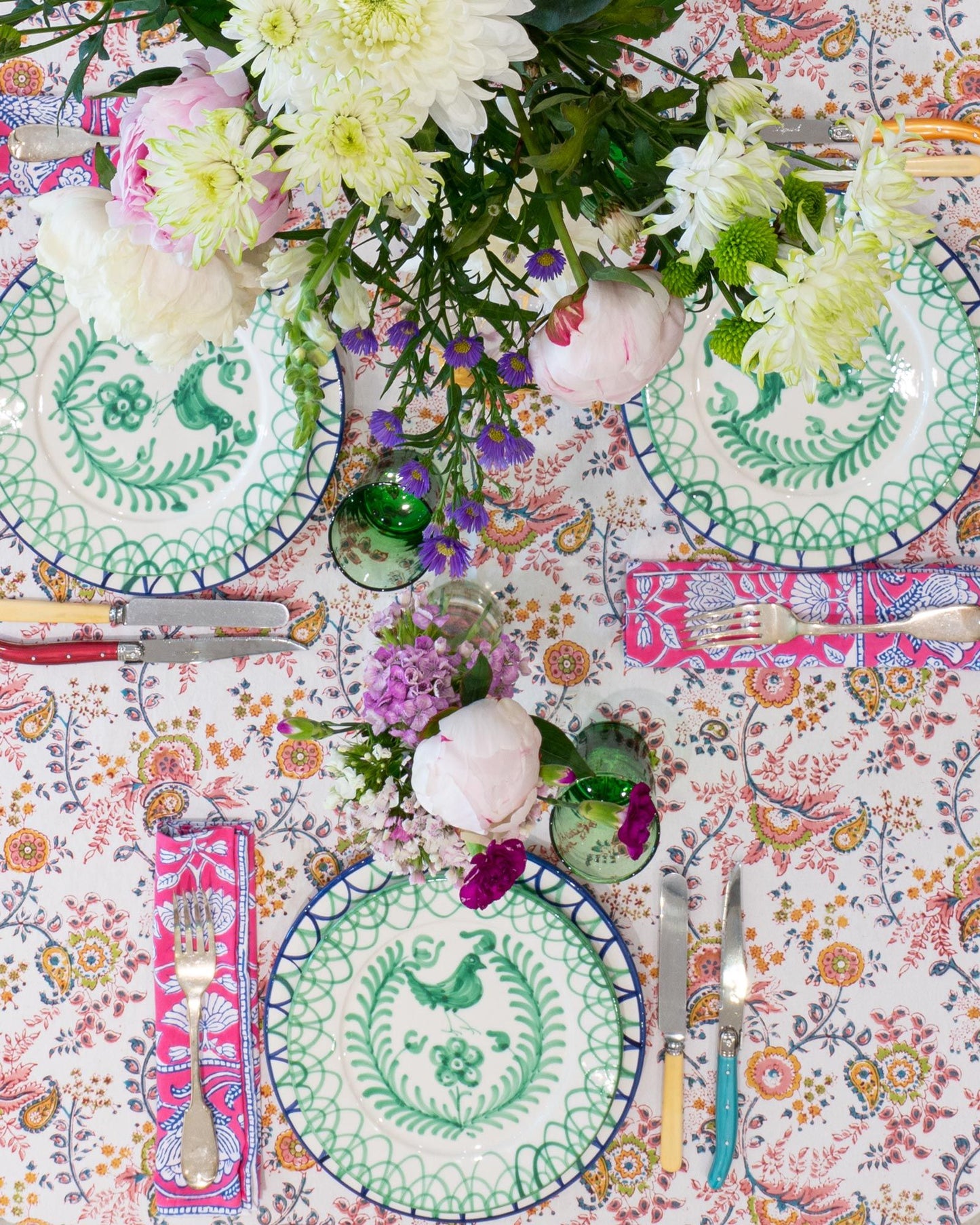 Meadow Tablecloth In Pink