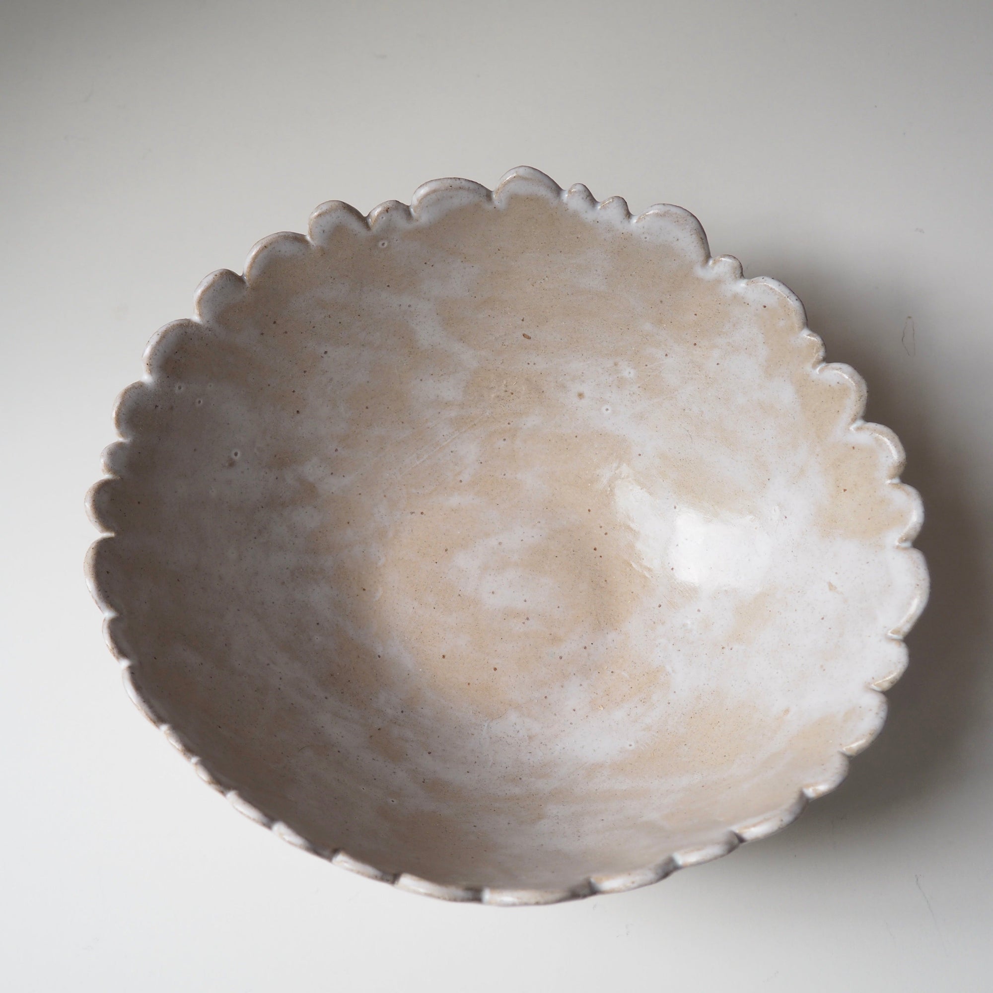 Handmade Ceramic Oatmeal Speckled Scalloped Fruit Bowl