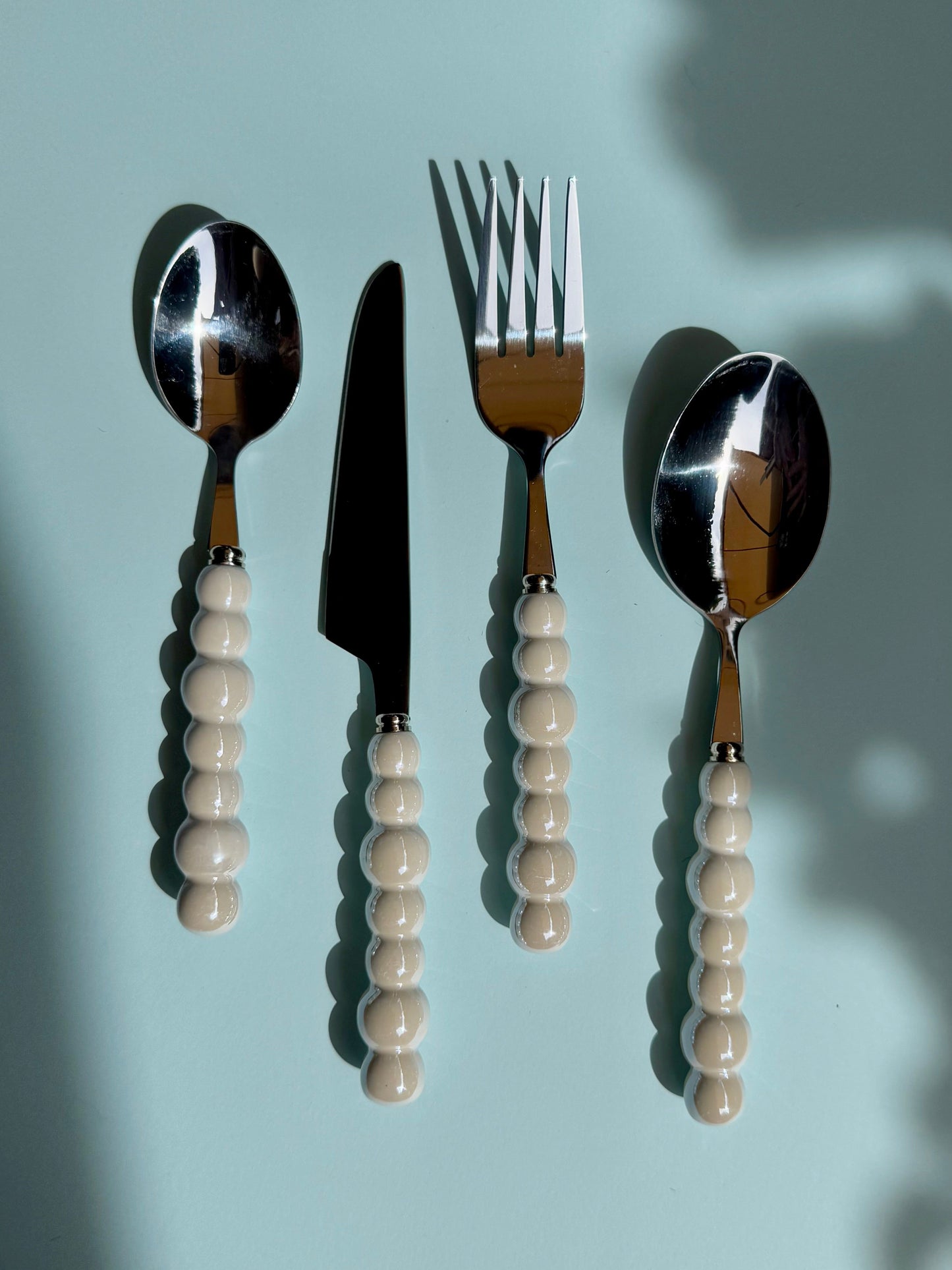 Perlita Cutlery Set - White