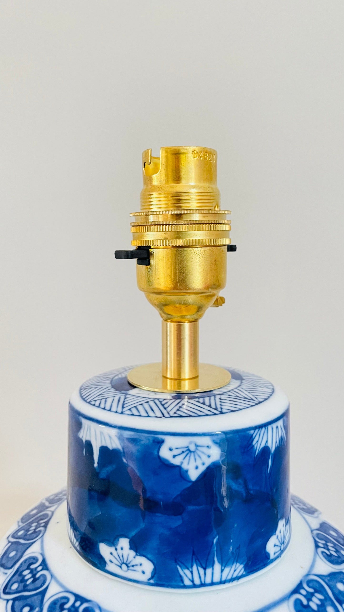 Antique Chinese Jar Lamp