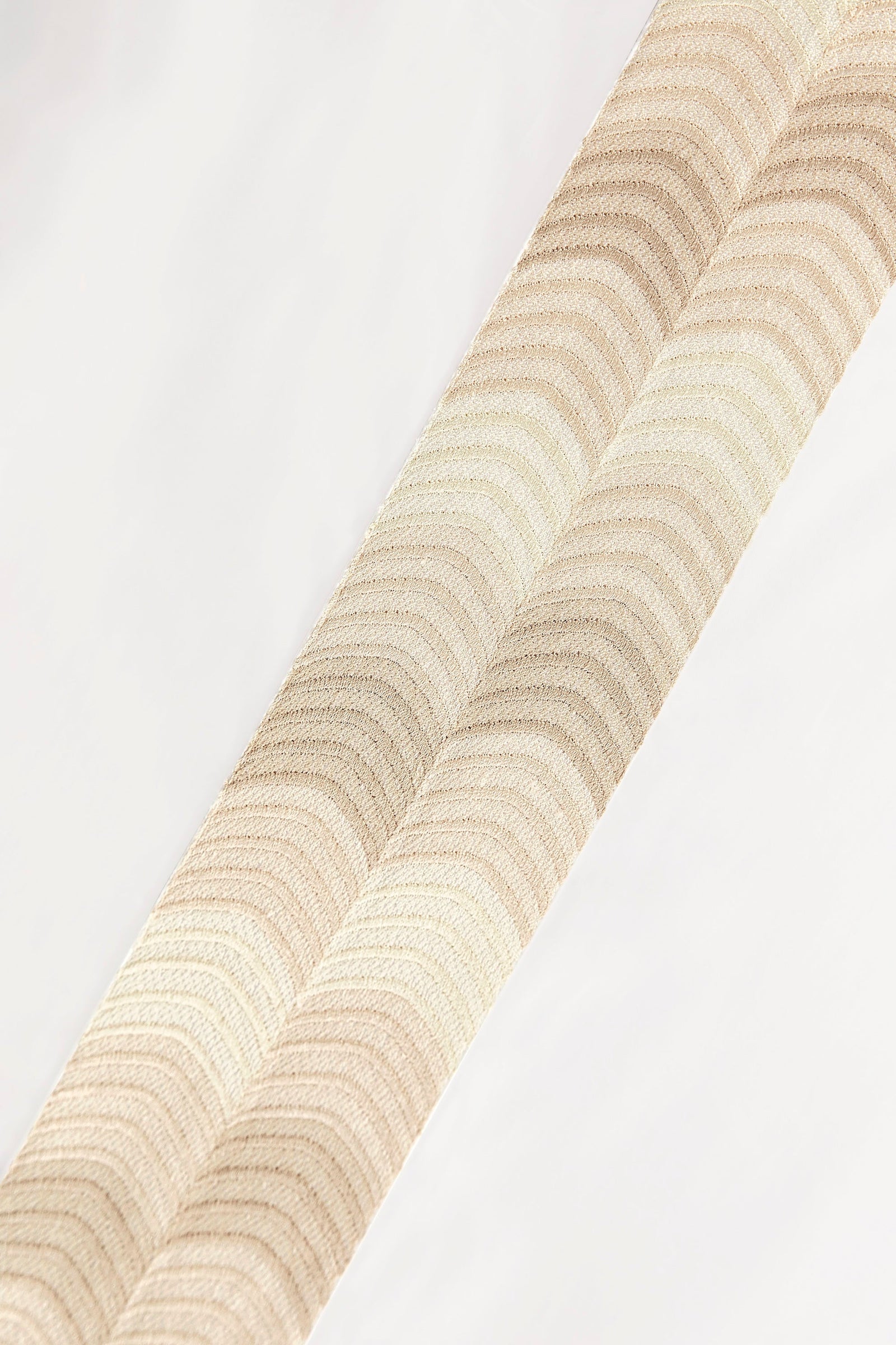 Simar Embroidered Duvet Cover - Classic White & Gold